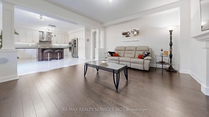 Photo 15 at 15 Rolling Rock Way, Bram West, Brampton