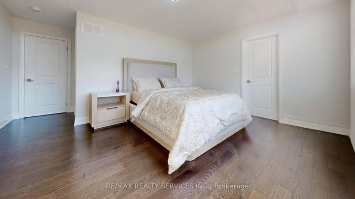 Photo 24 at 15 Rolling Rock Way, Bram West, Brampton