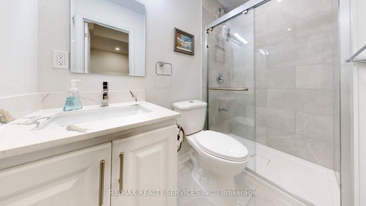 Photo 36 at 15 Rolling Rock Way, Bram West, Brampton