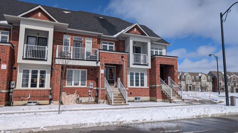 Photo 1 at 8 McAlister Avenue, Rural Richmond Hill, Richmond Hill