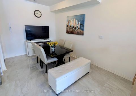 Photo 2 at 8 McAlister Avenue, Rural Richmond Hill, Richmond Hill