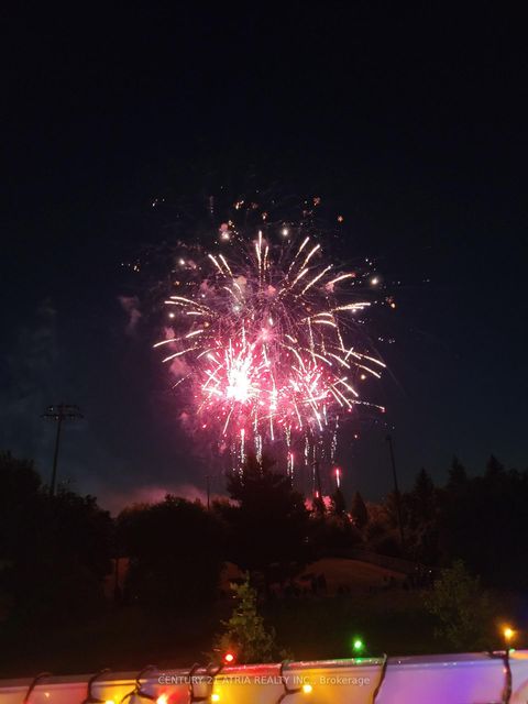 Photo 9 at 8 McAlister Avenue, Rural Richmond Hill, Richmond Hill