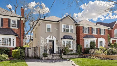 Photo 1 at 81 Wanless Crescent, Lawrence Park North, Toronto