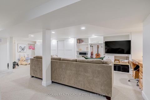 Photo 32 at 81 Wanless Crescent, Lawrence Park North, Toronto