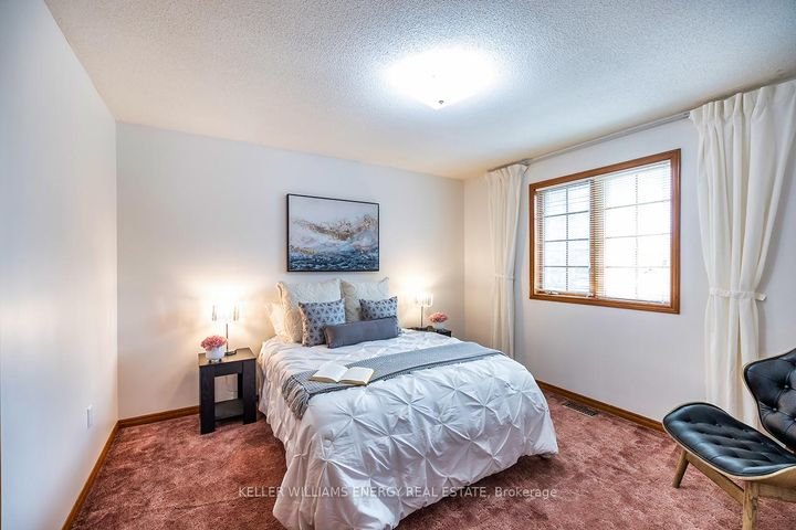 Photo 28 at 565 Prestwick Drive, McLaughlin, Oshawa
