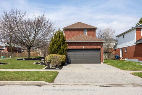 Photo 2 at 41 Apple Blossom Boulevard, Bowmanville, Clarington