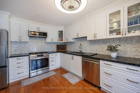 Photo 10 at 41 Apple Blossom Boulevard, Bowmanville, Clarington