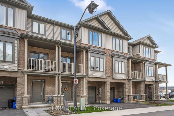 Photo 1 at 27 Rachel Drive, Winona Park, Hamilton