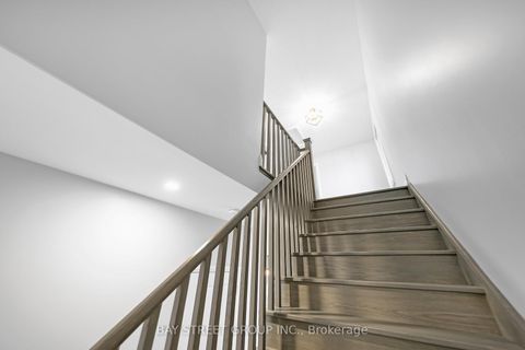 Photo 23 at 22 - 1 Stonehart Lane, East Bayfield, Barrie