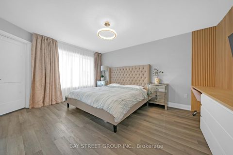 Photo 26 at 22 - 1 Stonehart Lane, East Bayfield, Barrie