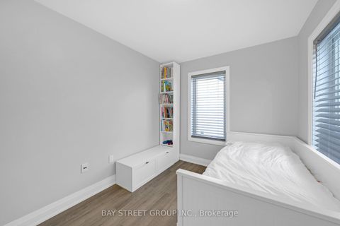 Photo 35 at 22 - 1 Stonehart Lane, East Bayfield, Barrie