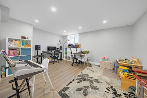 Photo 41 at 22 - 1 Stonehart Lane, East Bayfield, Barrie