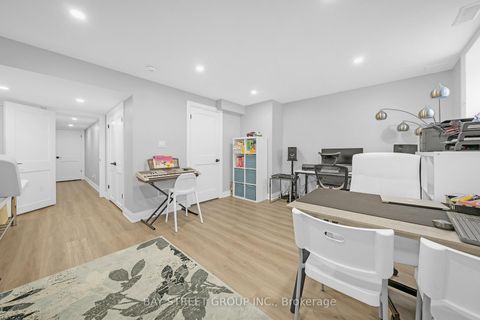 Photo 43 at 22 - 1 Stonehart Lane, East Bayfield, Barrie