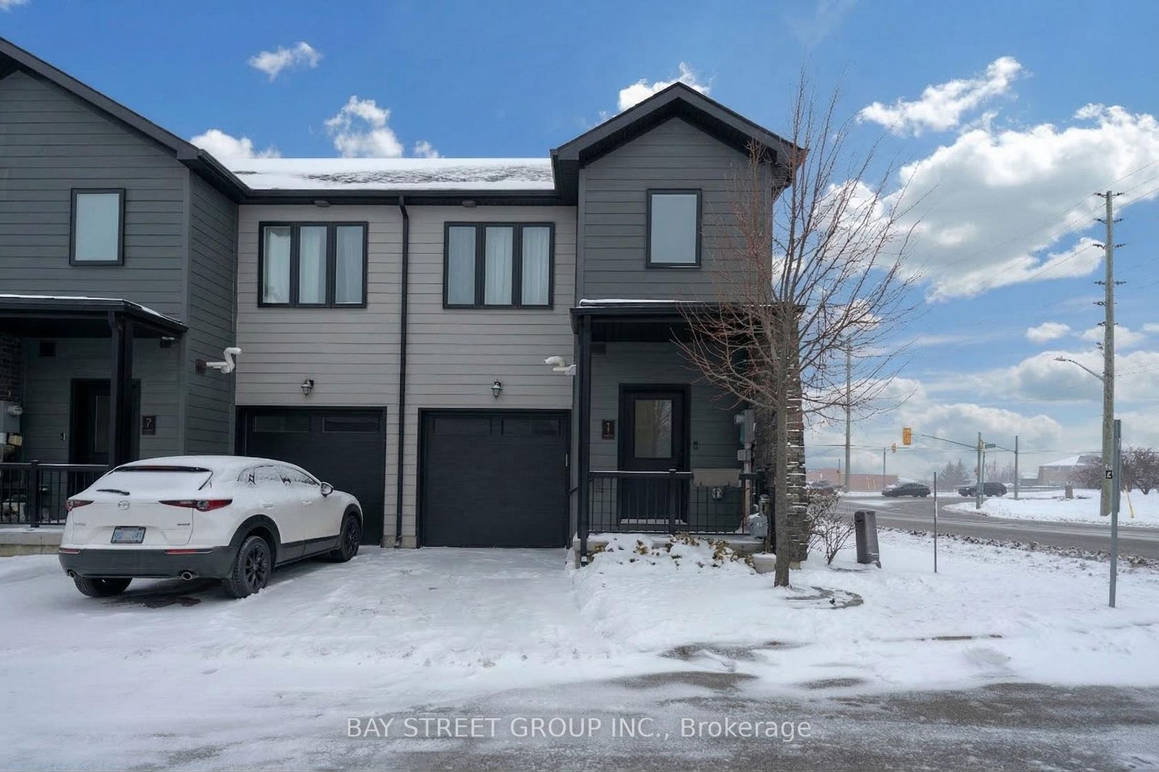 22 - 1 Stonehart Lane, East Bayfield, Barrie photo number 2