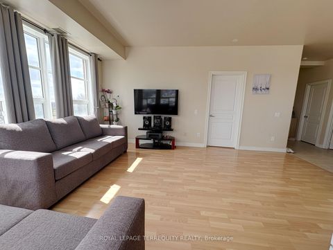 Photo 11 at 217 - 1415 Lawrence Avenue W, Amesbury, Toronto