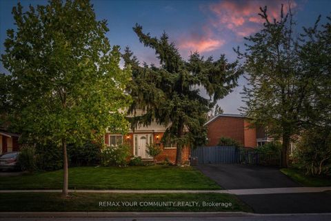 Photo 34 at 38 Goodless Court, Malvern, Toronto