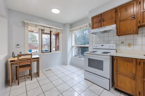 Photo 8 at 347 Braymore Boulevard, Rouge E11, Toronto