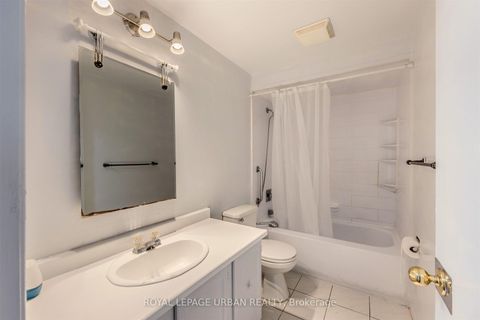 Photo 34 at 347 Braymore Boulevard, Rouge E11, Toronto