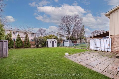 Photo 39 at 347 Braymore Boulevard, Rouge E11, Toronto