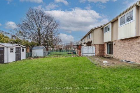 Photo 40 at 347 Braymore Boulevard, Rouge E11, Toronto