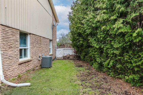 Photo 44 at 347 Braymore Boulevard, Rouge E11, Toronto
