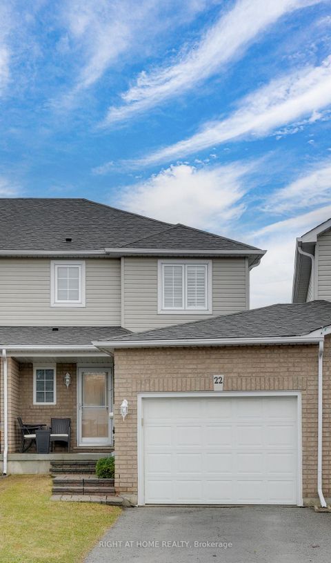 Photo 1 at 22 Sunset Place, Holly, Barrie