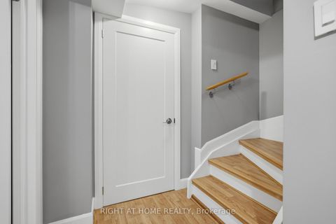 Photo 16 at 22 Sunset Place, Holly, Barrie