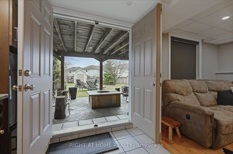 Photo 22 at 22 Sunset Place, Holly, Barrie