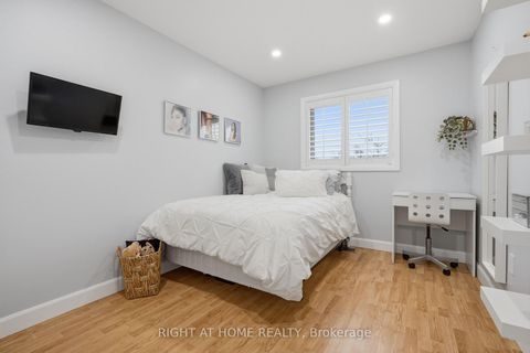 Photo 32 at 22 Sunset Place, Holly, Barrie