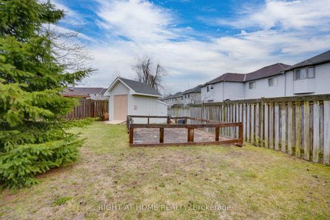 Photo 44 at 22 Sunset Place, Holly, Barrie