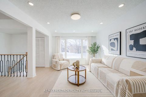 Photo 4 at 99 Heaslip Terrace, Sullivan, Toronto