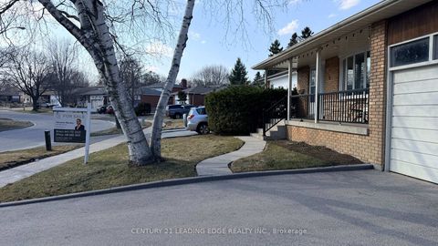 Photo 1 at 16 Bethley Drive, West Hill, Toronto