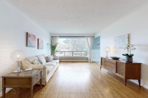 Photo 8 at 29 Pinemore Crescent, Donalda, Toronto