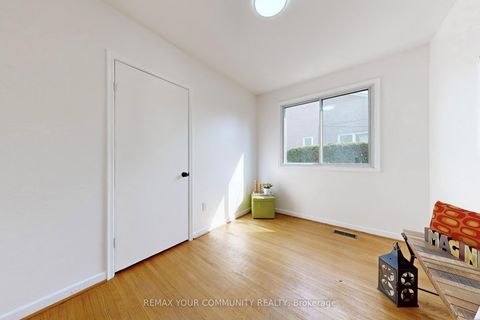 Photo 27 at 29 Pinemore Crescent, Donalda, Toronto