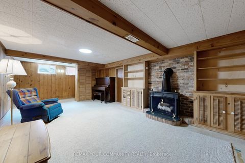 Photo 40 at 29 Pinemore Crescent, Donalda, Toronto