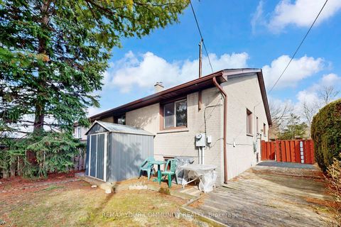 Photo 42 at 29 Pinemore Crescent, Donalda, Toronto