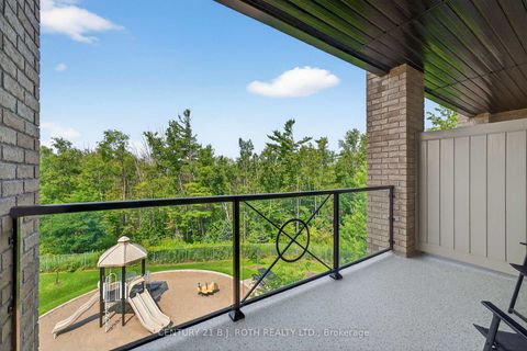 Photo 12 at 303 - 40 Ferndale Drive S, Ardagh, Barrie