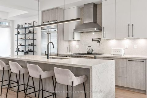 Photo 6 at 37 Globemaster Lane, Oak Ridges, Richmond Hill