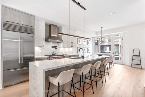 Photo 7 at 37 Globemaster Lane, Oak Ridges, Richmond Hill