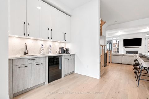 Photo 13 at 37 Globemaster Lane, Oak Ridges, Richmond Hill