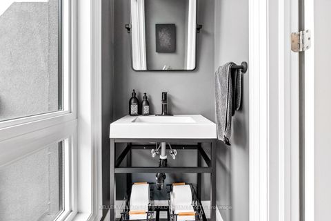 Photo 17 at 37 Globemaster Lane, Oak Ridges, Richmond Hill