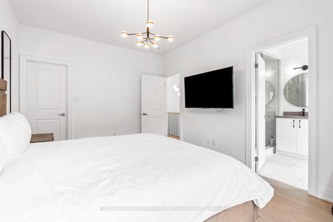 Photo 23 at 37 Globemaster Lane, Oak Ridges, Richmond Hill