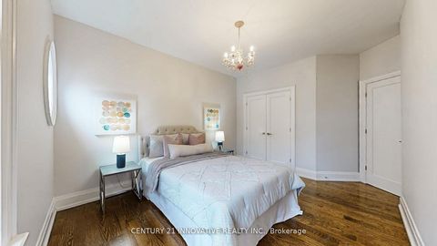 Photo 24 at 1 Dustan Crescent, East York, Toronto