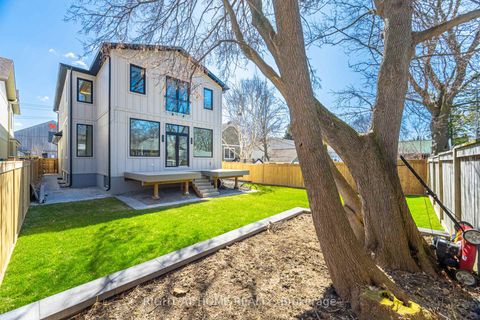 Photo 31 at 84 Mosley Street, Aurora Village, Aurora