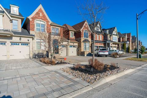 Photo 2 at 29 Spring Hill Drive, King City, King