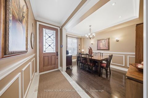 Photo 6 at 29 Spring Hill Drive, King City, King