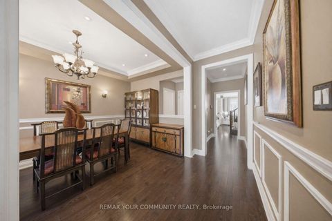 Photo 7 at 29 Spring Hill Drive, King City, King