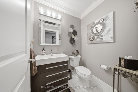 Photo 9 at 29 Spring Hill Drive, King City, King