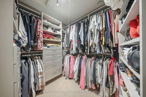 Photo 22 at 29 Spring Hill Drive, King City, King