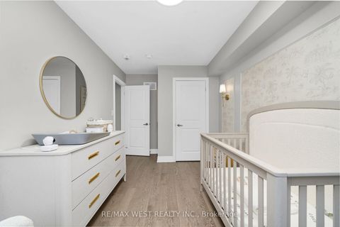 Photo 30 at 8208 Pine Valley Drive, East Woodbridge, Vaughan